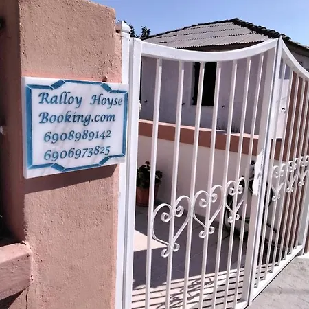 Ralloy Hoyse Sami (Kefalonia)