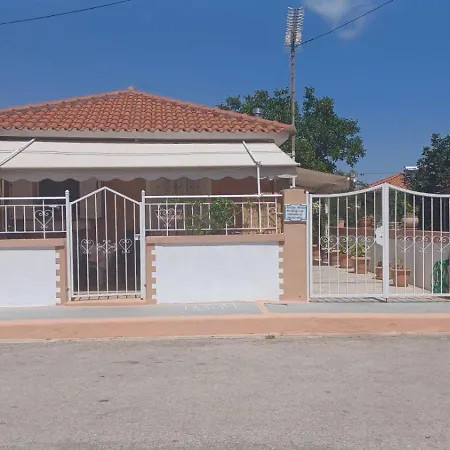 Ralloy Hoyse Holiday home Sami (Kefalonia)