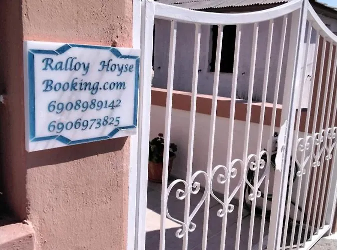 Ralloy Hoyse Sami (Kefalonia)