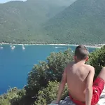 Ralloy Hoyse Feriehus *